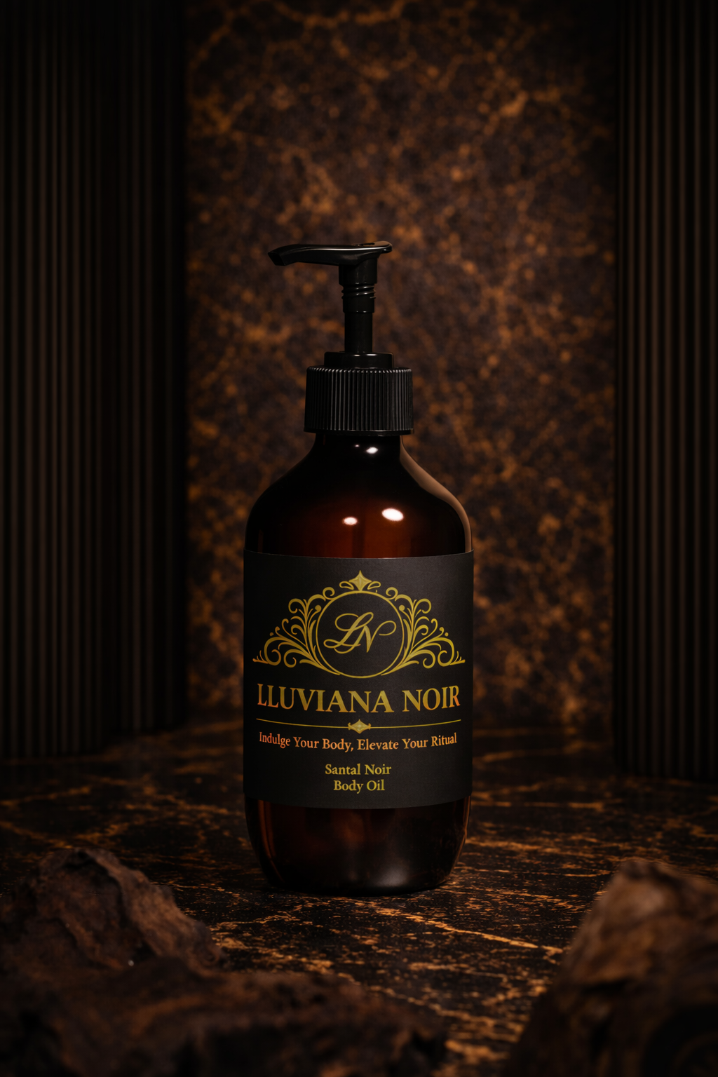 LLUVIANA NOIR Body Oil Santal Noir – luxury sandalwood body oil front view